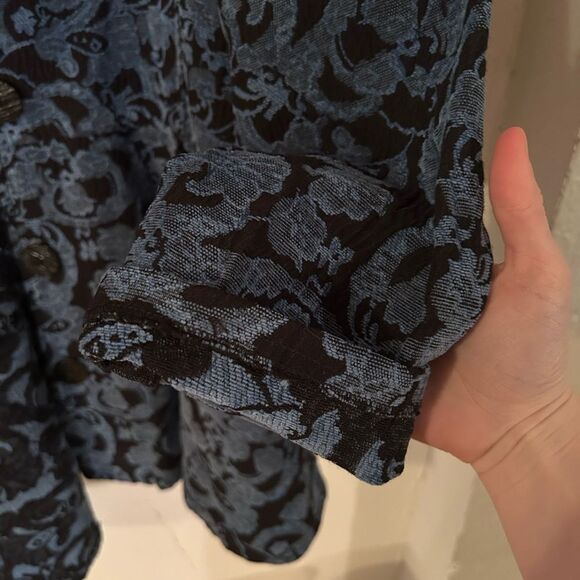 CMC USA Women’s Size Large Blue Tapestry Vintage Print Button up Long Jacket - Picture 10 of 14